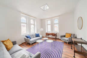 Big Apartment for 10 people
